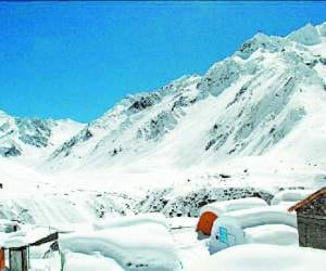 PWD construct road upto Dumti post with china border in kinnaur