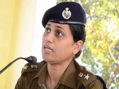threat of bomb blast at railway station.