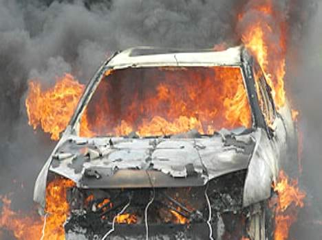 Death of a man killed in car fire at himachal.