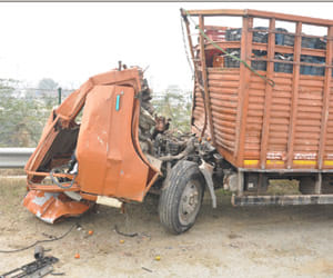 Accident: Cantor took the tractor-trolley collision, two killed