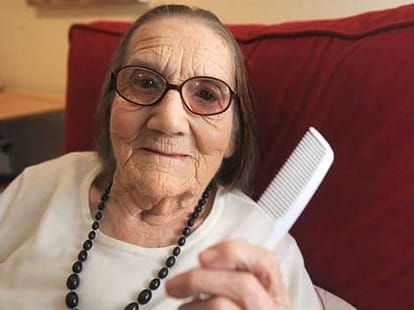 woman whose hair never turned grey