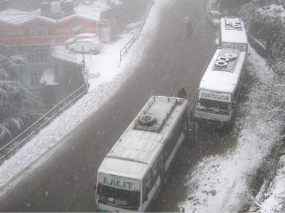heavy snowfall in himachal.