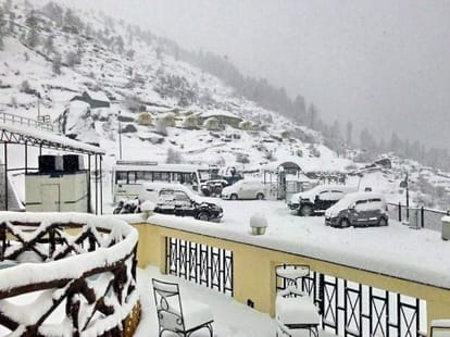 snowfall in uttarakhand.