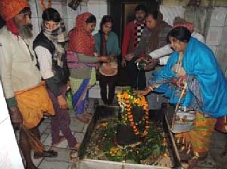 Beat the cold belief Dham Semradnath