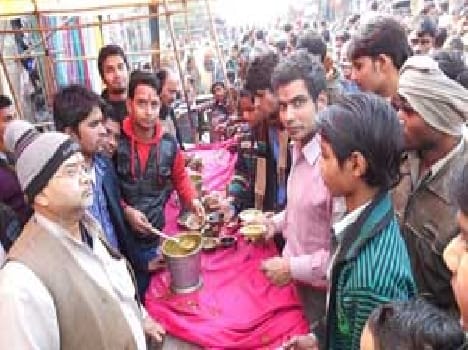 giriraj maharaj's bhandara