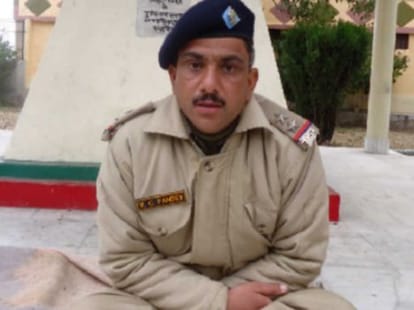 police inspector protest in almora.