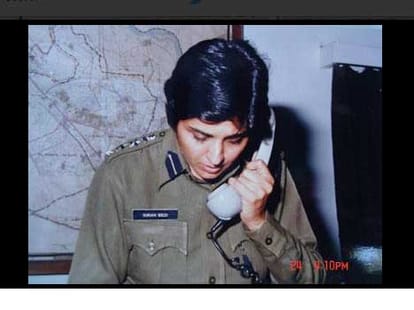 Kiran bedi has to answer aap's question