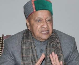 cm virbhadra statement over dhumal family assets case.