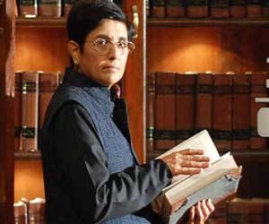 Kiran bedi asked bjp leaders to read a book