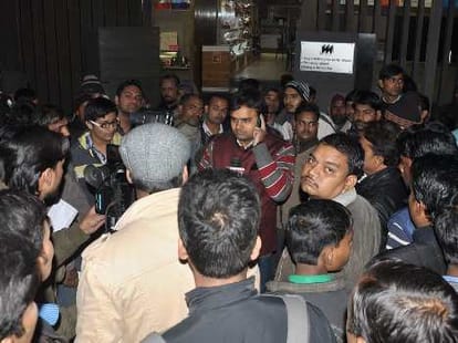 ganpati,chaudhary sweets food licence suspend.