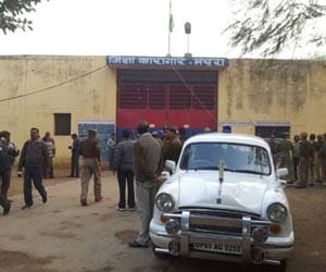 magistrial enquiry has been started in shootout case
