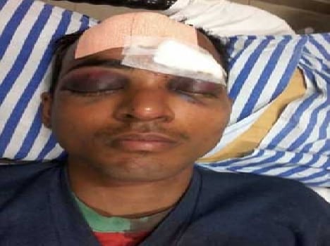 Goons tried to loot ATM machine