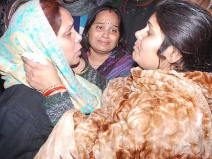 SSP mathura killed my husband, says Tonta's wife