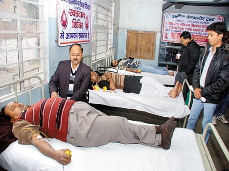 25 people Blood Donat in Camp 