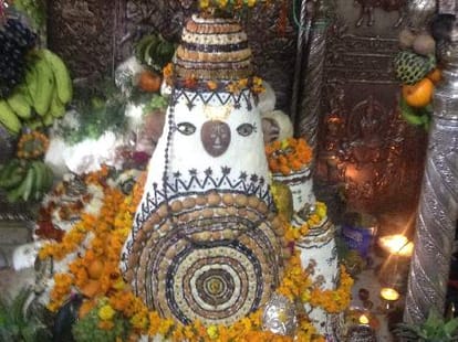maa brajeshwari devi temple Kangra.