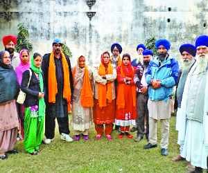 sikh,muslim brother met after 68 years of indo-pak partition