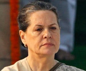 sonia gandhi praises atal bihari vajpaee