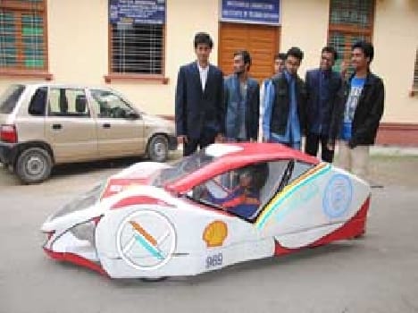 Electric Car Made Student Of IIT BHU