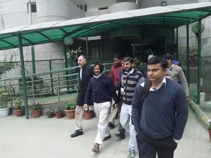 New Delhi constituency is not easy to win for Kejriwal.