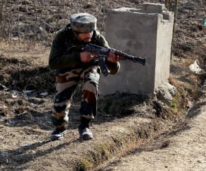 dgp guides police officials about anti terrorist operations