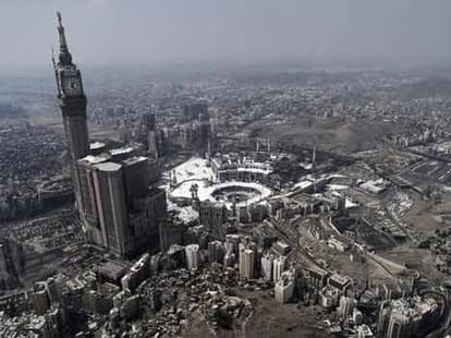 Horror video shows woman beheaded in Saudi Arabia 