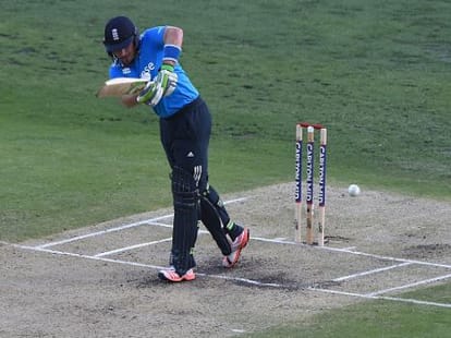 LIVE: India Vs England, Tri nation match