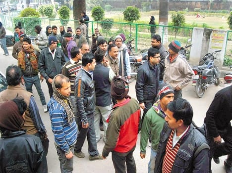 The patient's family beaten in hallet 