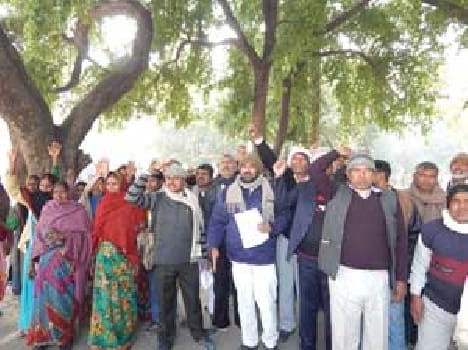 DM tells village Problems