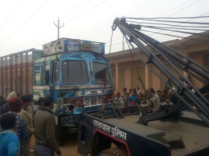 School bus accident in Firozabad.