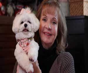 women leaves millions behind jus for a dog!