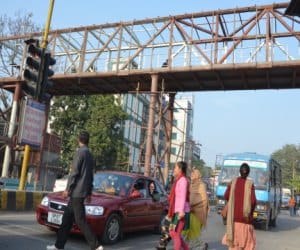 foot over bridge in dehradun.