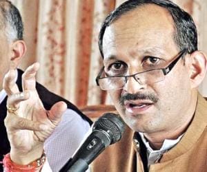 bjp president satpal satti target cm virbhadra singh.