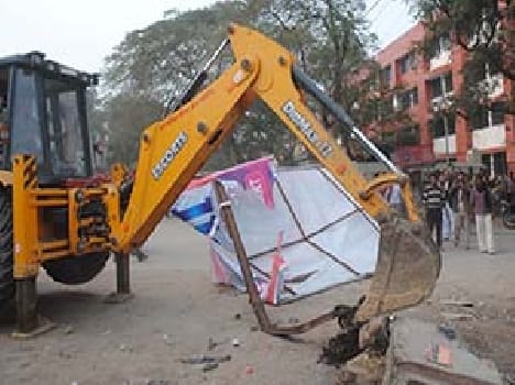 Treasury encroachment removed from the intersectio