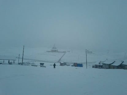 jammu srinagar highway closed due to heavy snowfall