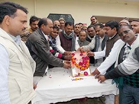 Remember, the chhote Lohia on death anniversary