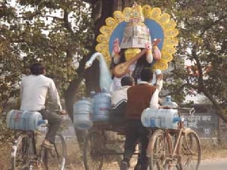 Saraswati statue will be installed at 18 places