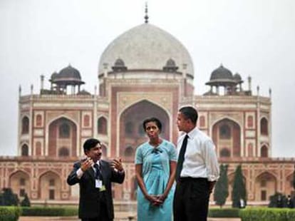 Special Whatsapp number for information regarding any kind of danger during obama visit to India - Obama in India