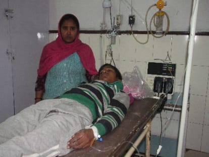 child trapped in sewerage pipe line
