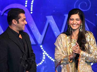 Salman film 'prem ratan dhan payo in 13-minute song
