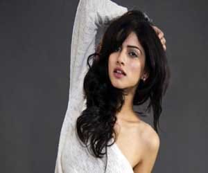sapna pabbi exposure in film Khamoshian 