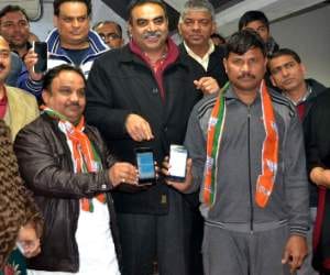 councilor satish Kenth joins BJP