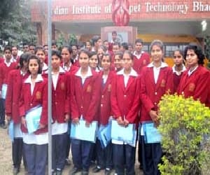 navodaya based school will open in uttarakhand.