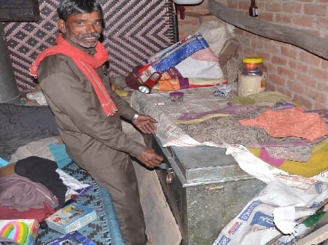 chori in rikshaw onwer's home
