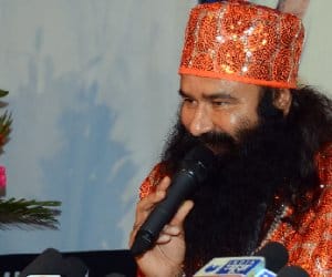 forgiveness to ram rahim: sikhs organisation protest against decision