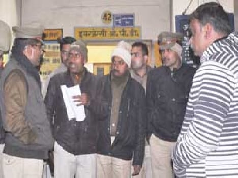 dabang daroga