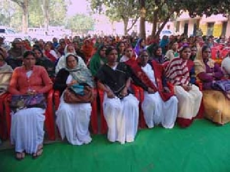 Sons and daughters to distinguish wrong