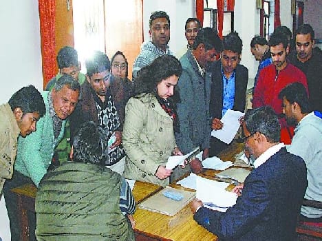 215 people have already applied for a passport day