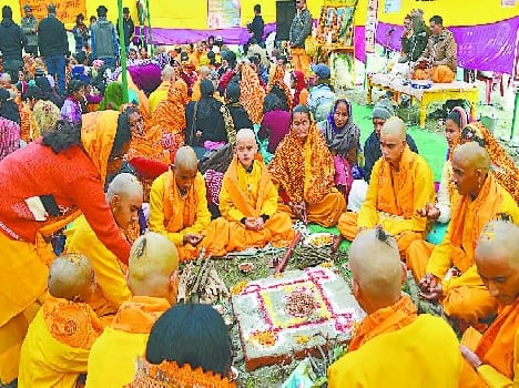 Hundreds of Btukon sacred thread and Mundl