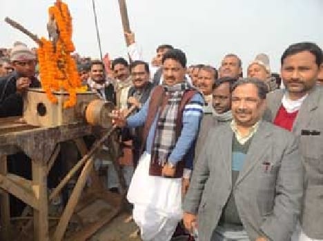 The bridge will connect the district of Bihar