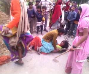 Mother and daughter get beaten in Bahraich.